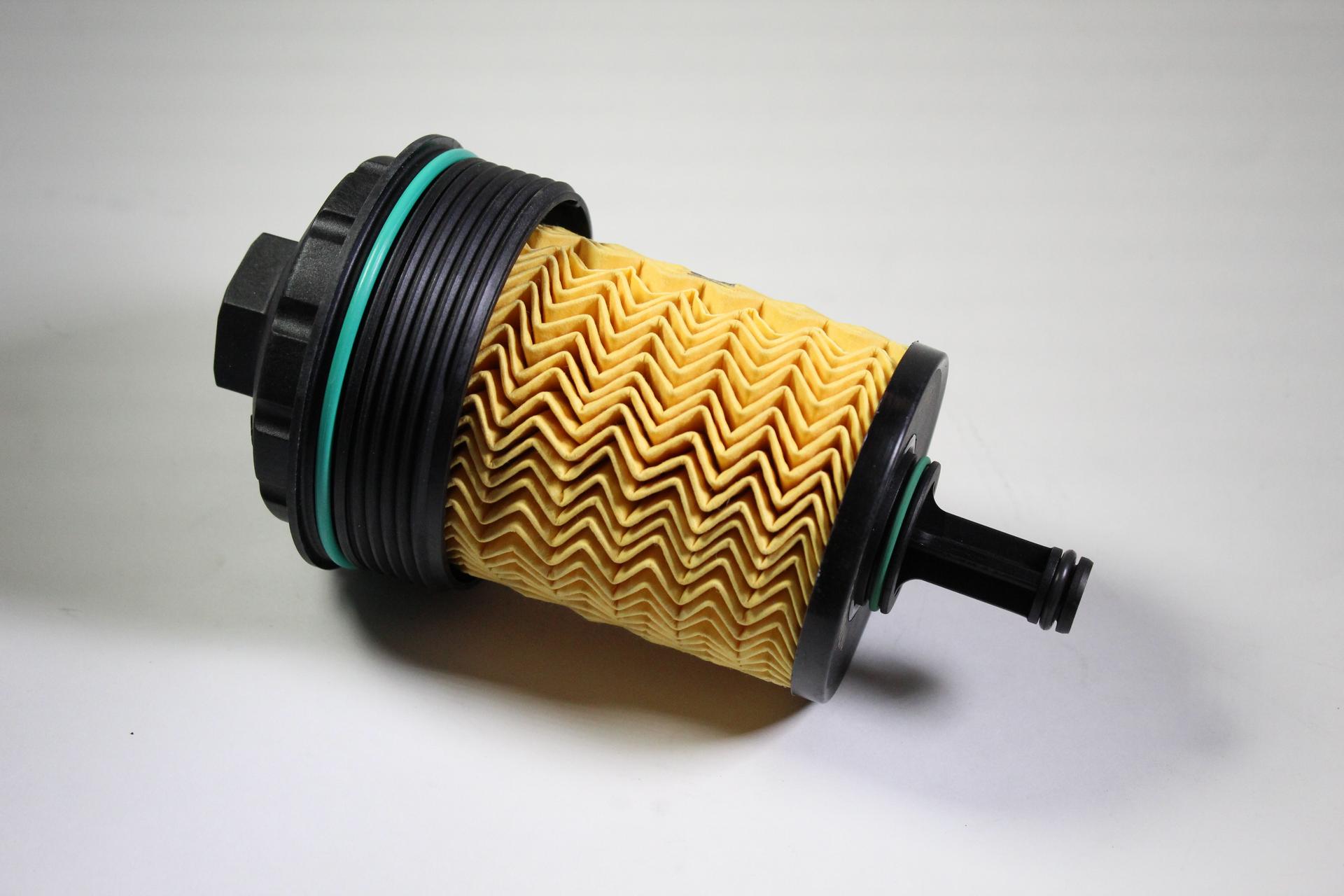 FIAT GROUP - ALFA ROMEO STELVIO 2.9 QUADRIFOGLIO 2016-2022, OLIEFILTER MET DEKSEL ORIGINEEL - 670051032