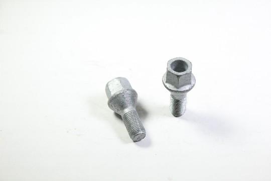 undefined FIAT GROUP - BOULON DE ROUE - 13230335 