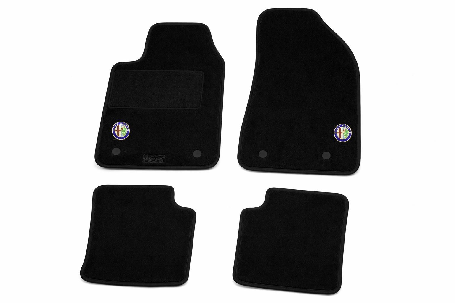 undefined TNI - ALFA GIULIETTA 2010-2013 JEU DE TAPIS DE SOL NOIR 4 PIÈCES AVEC LOGO ALFA ROMEO - 6170068 