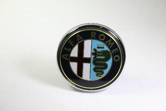 undefined FIAT GROUP - ALFA GIULIETTA, REAR LOGO EMBLEM WITH ELECTRIC PUSH BUTTON ORIGINAL - 50530581 